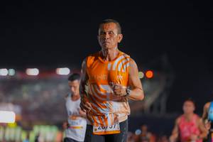 BIB: 211, 2013
                            <button type="button" onclick="openModal(22859281)" class="btn btn-primary btn-sm float-right btn-popup" data-toggle="modal" data-target=".modal-high-quality">
                        <i class="fas fa-shopping-cart"></i> Add to Cart
                    </button>
                                            <button type="button" onclick="isThisMe(22859281, true)" class="btn btn-success btn-sm float-right btn-popup btn-isme hidden" data-toggle="tooltip" data-placement="bottom" title="นี่คือรูปของคุณใช่ไหม คลิกที่นี่เพื่อเอาเข้าอัลบั้ม">
                        <i class="fas fa-plus"></i> Add to album
                    </button>
                    <button type="button" onclick="isThisMe(22859281, false)" class="btn btn-warning btn-sm float-right btn-popup btn-isnotme hidden">
                        <i class="fas fa-ban"></i> Remove from album
                    </button>